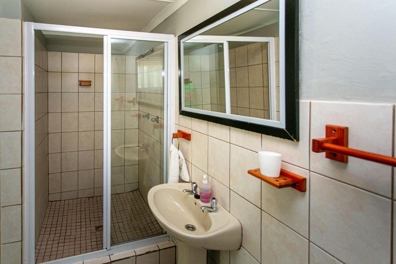 Langenhoven B&B Oudtshoorn Dış mekan fotoğraf